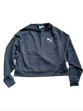 Puma Men’s Size XL Black Crewneck Sweatshirt with Small Chest Logo